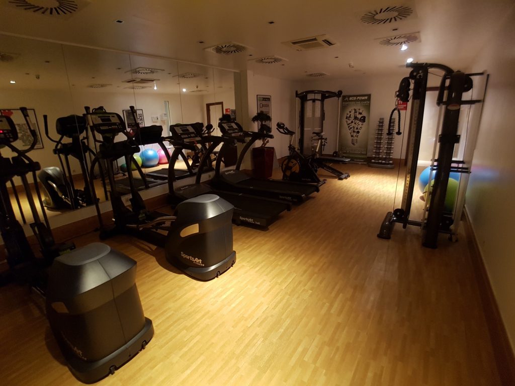 Radisson RED, Bruksela - strefa RED Fitness i sauny