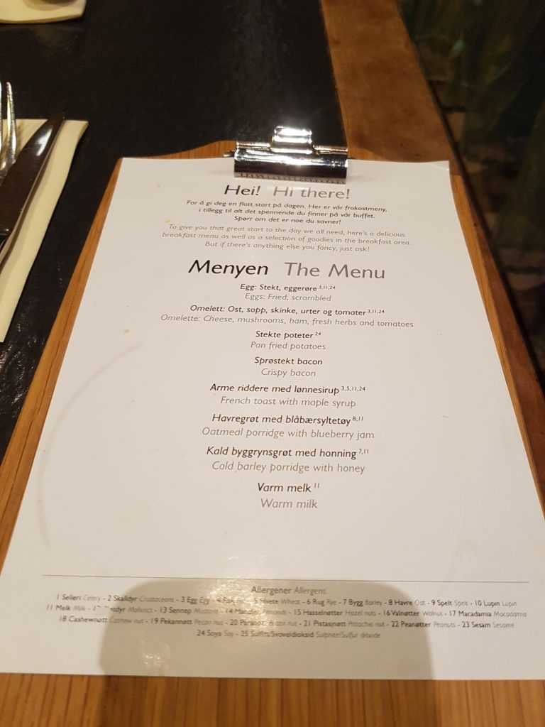 Radisson Blu Oslo Airport, Oslo - menu dań ciepłych