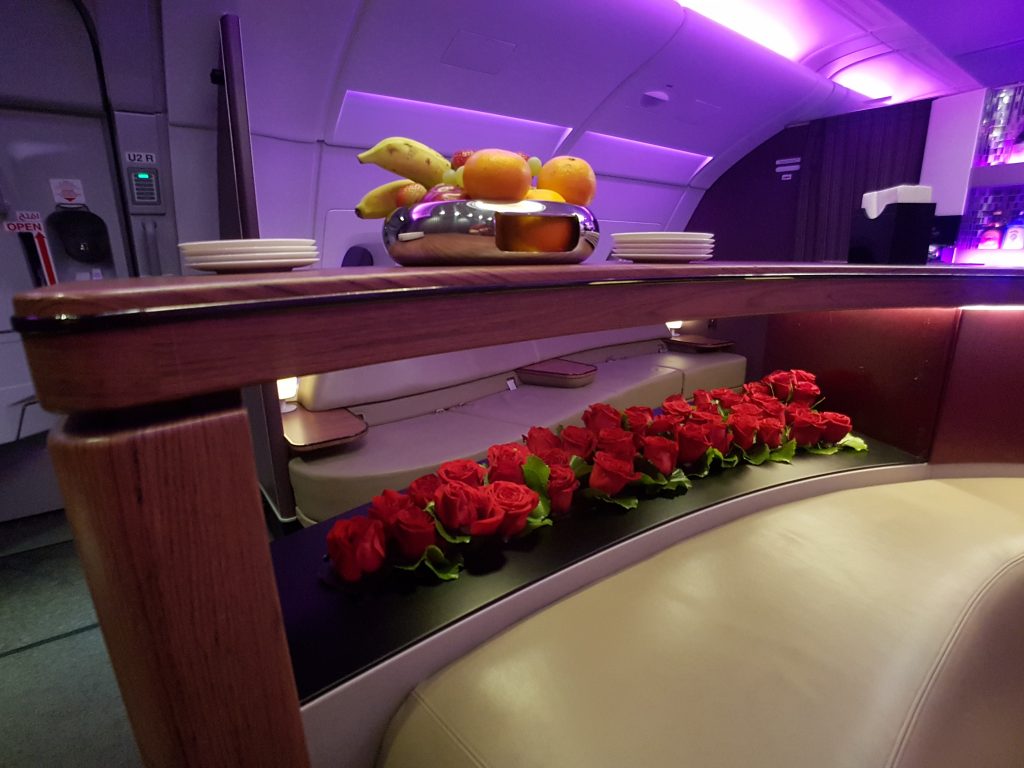 Qatar Airways A380 - bar