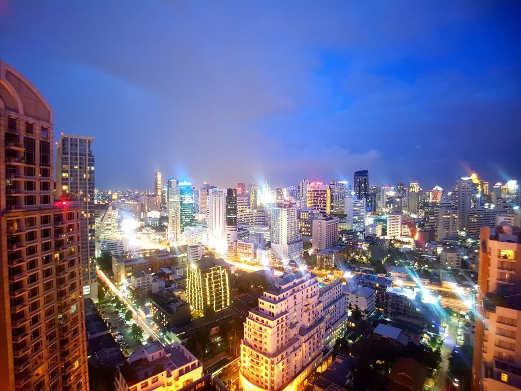 Conrad Bangkok, Bangkok - executive lounge - widok - noc