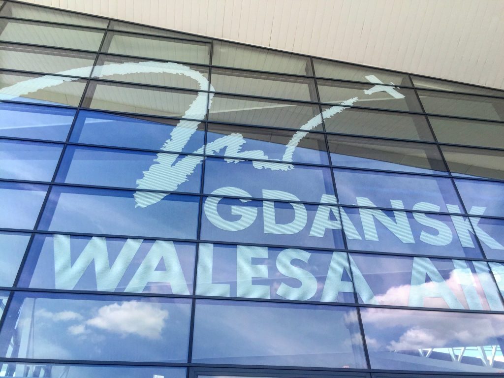 Logo lotniska w Gdańsku im. Lecha Wałęsy