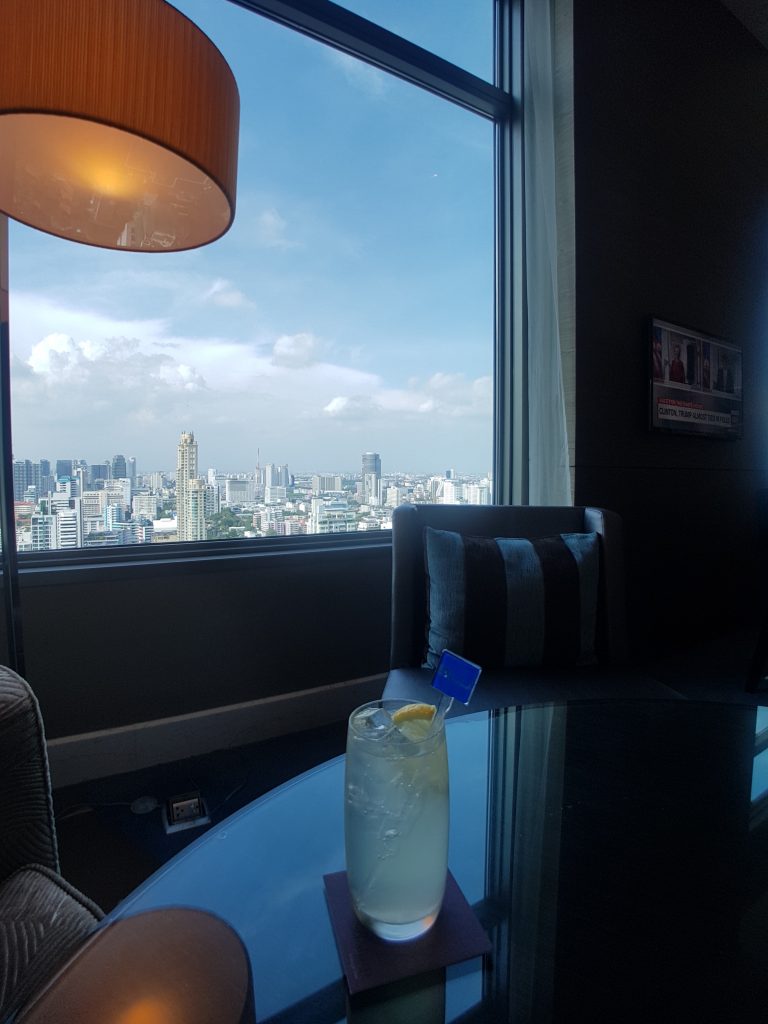 Radisson Blu Plaza Bangkok, Bangkok - lounge - welcome drink