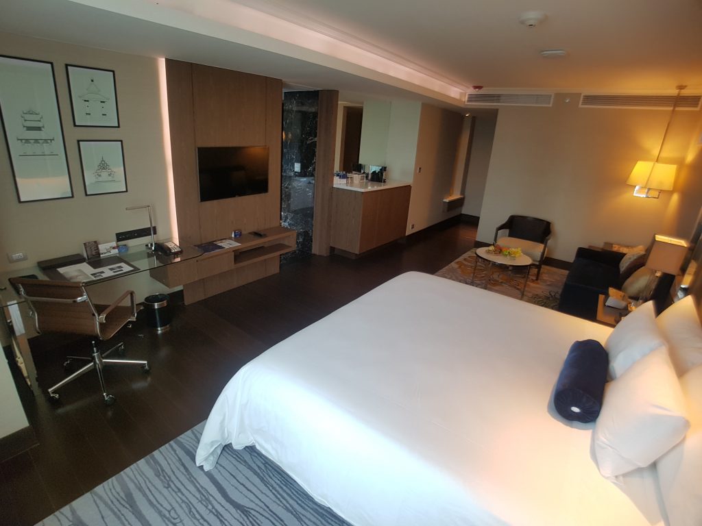 Radisson Blu Plaza Bangkok, Bangkok - apartament 2512 - pokój