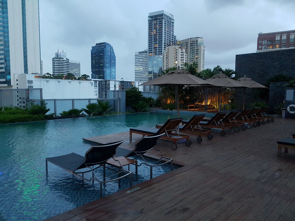 Radisson Blu Plaza Bangkok, Bangkok - basen