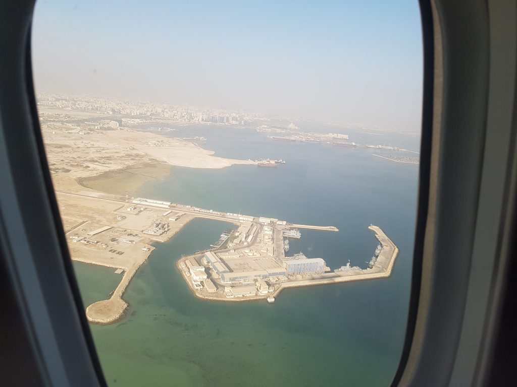 Klasa Biznes Qatar Airways B787 Dreamliner – start z lotniska w Doha