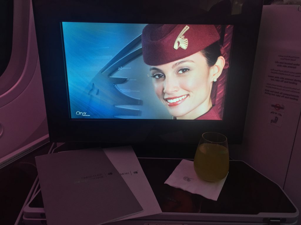 Klasa Biznes Qatar Airways B787 Dreamliner – welcome drink