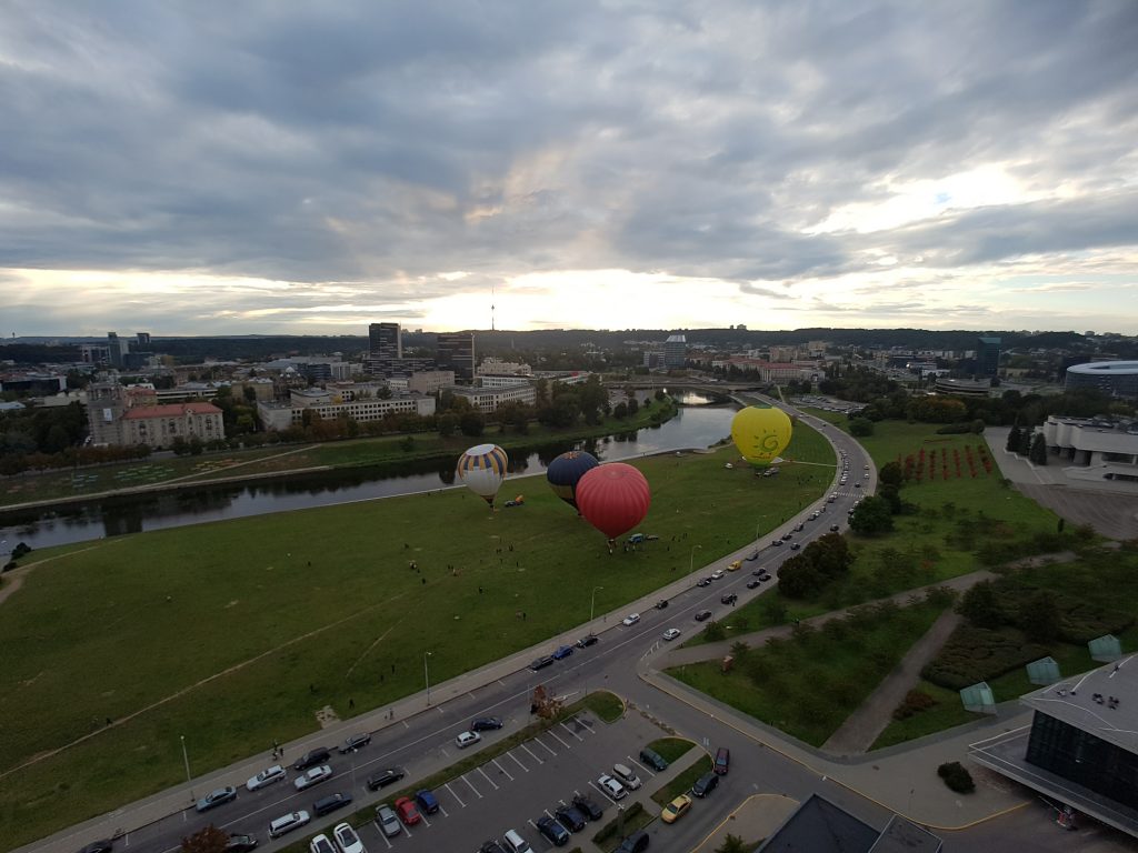 Radisson Blu Lietuva Hotel, Wilno – panorama z pokoju na 17.piętrze