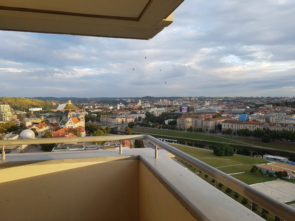 Radisson Blu Lietuva Hotel, Wilno – panorama z pokoju na 17.piętrze