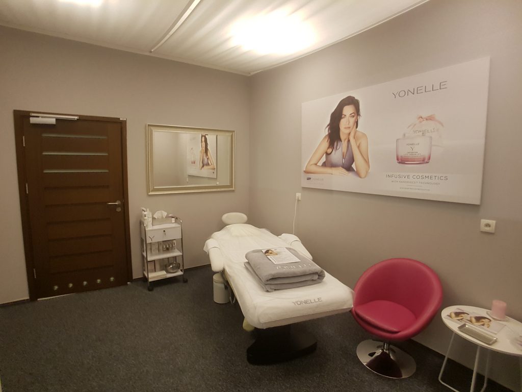 LOT Polonez Lounge Warszawa - Strefa Premium Beauty